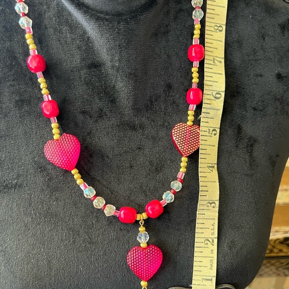 Heart jewelry set is red and gold. Perfect Valentine comes beautifully wrapped! - Picture 2 of 9